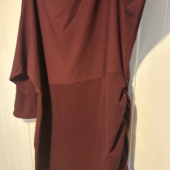 H&M Red Sheath Dress with Asymmetrical Neckline and Dolman Sleeves - Picture 7 of 9